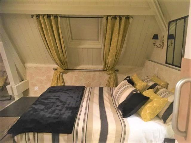 Hotel Boutique Saint-Louis Лизио Екстериор снимка