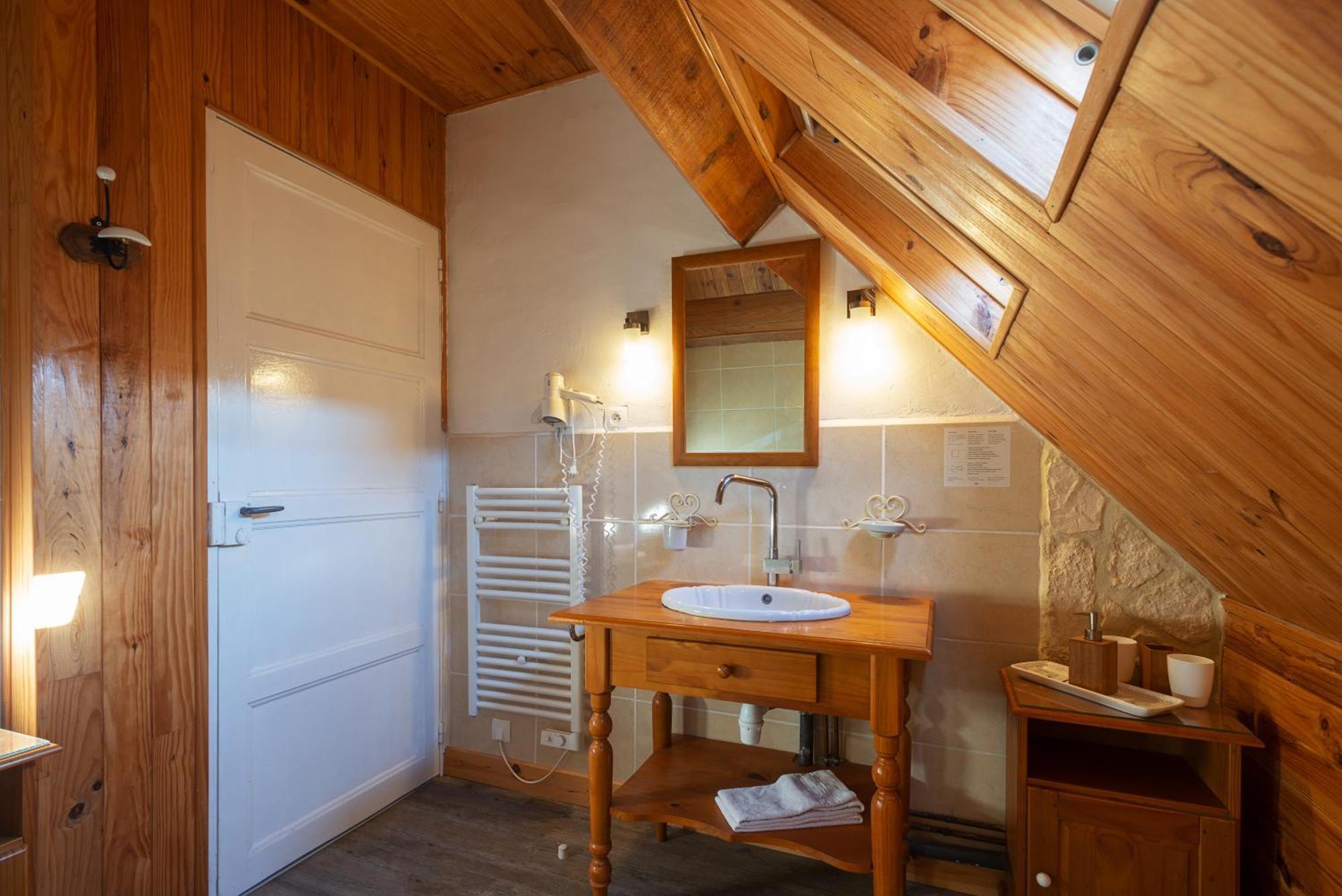 Hotel Boutique Saint-Louis Лизио Екстериор снимка
