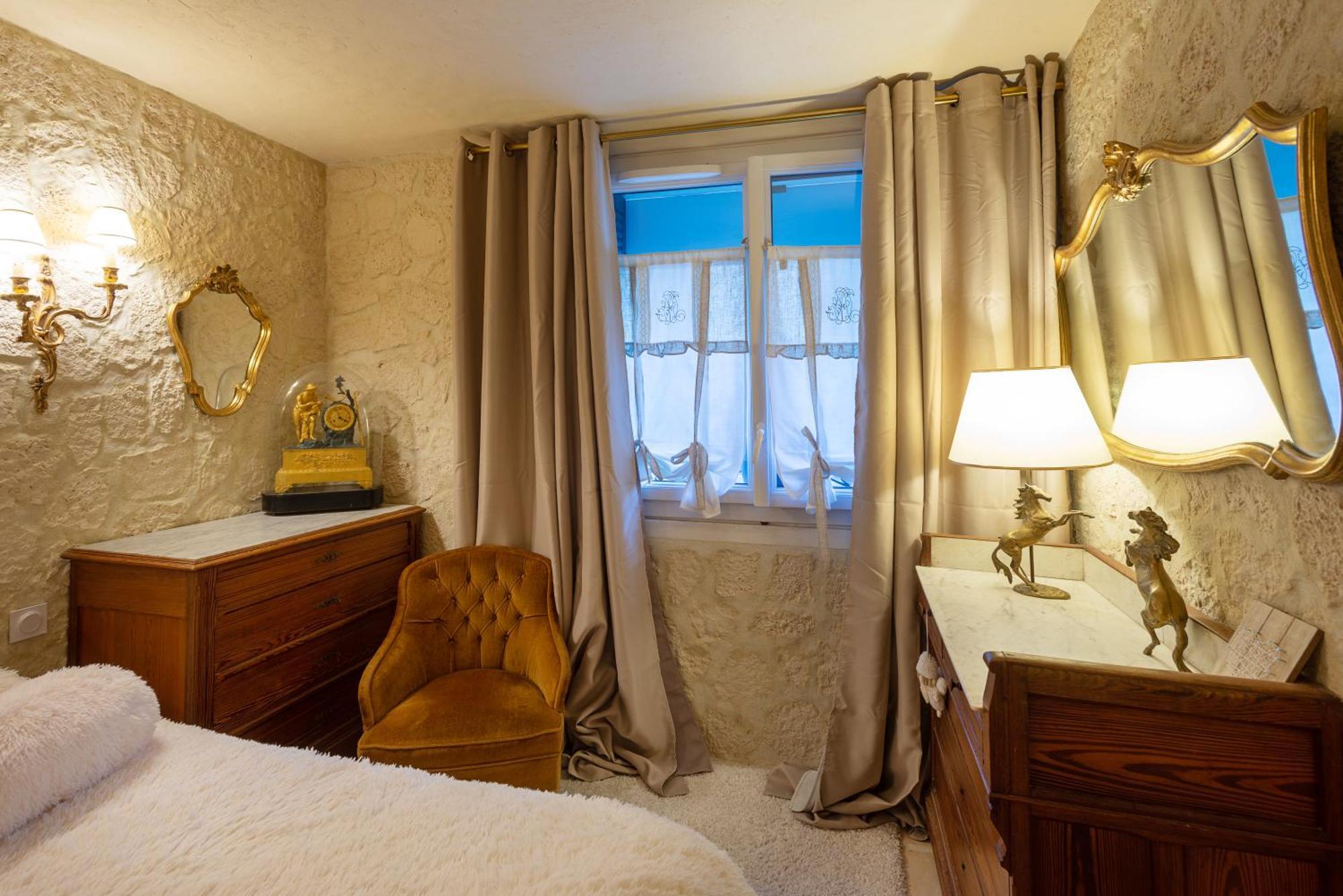 Hotel Boutique Saint-Louis Лизио Екстериор снимка