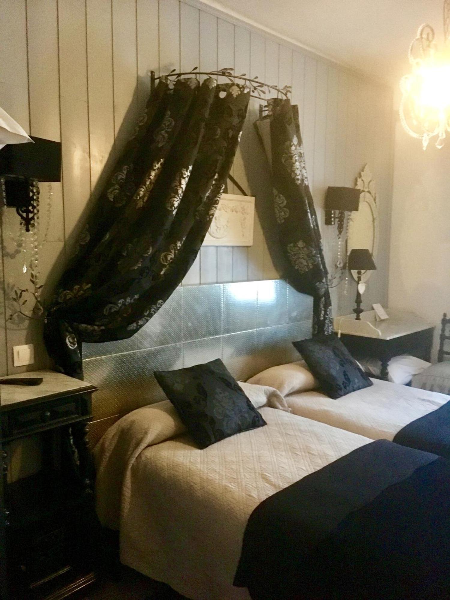 Hotel Boutique Saint-Louis Лизио Екстериор снимка