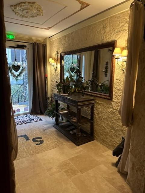 Hotel Boutique Saint-Louis Лизио Екстериор снимка